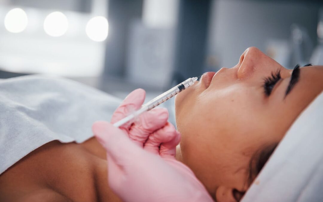 Aulas práticas na estética avançada: importância para atuar com injetáveis